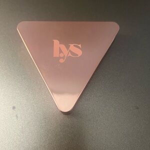 LYS no limits matte bronzer in motivate